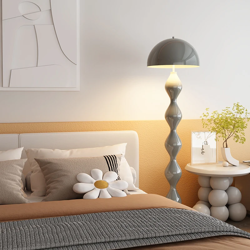 חמאת דלעת מנורת רצפה יושב בחדר ספה Luminaire השינה Macaron יצירתי אישיות ברמה גבוהה אנכי רגל מתג אורות . ' - ' . 3