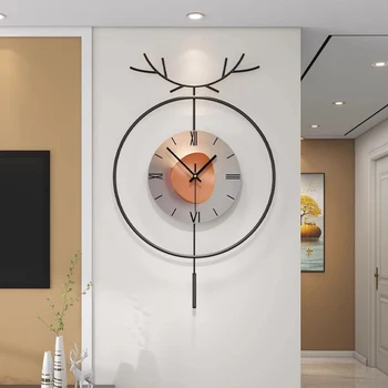 המטוטלת בציר שעון קיר מתכת אסתטי חמוד עיצוב חדר מודרני שעון קיר משחקים קישוט Diy Muur Decoratie עיצוב הבית